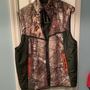 UA Realtree vest